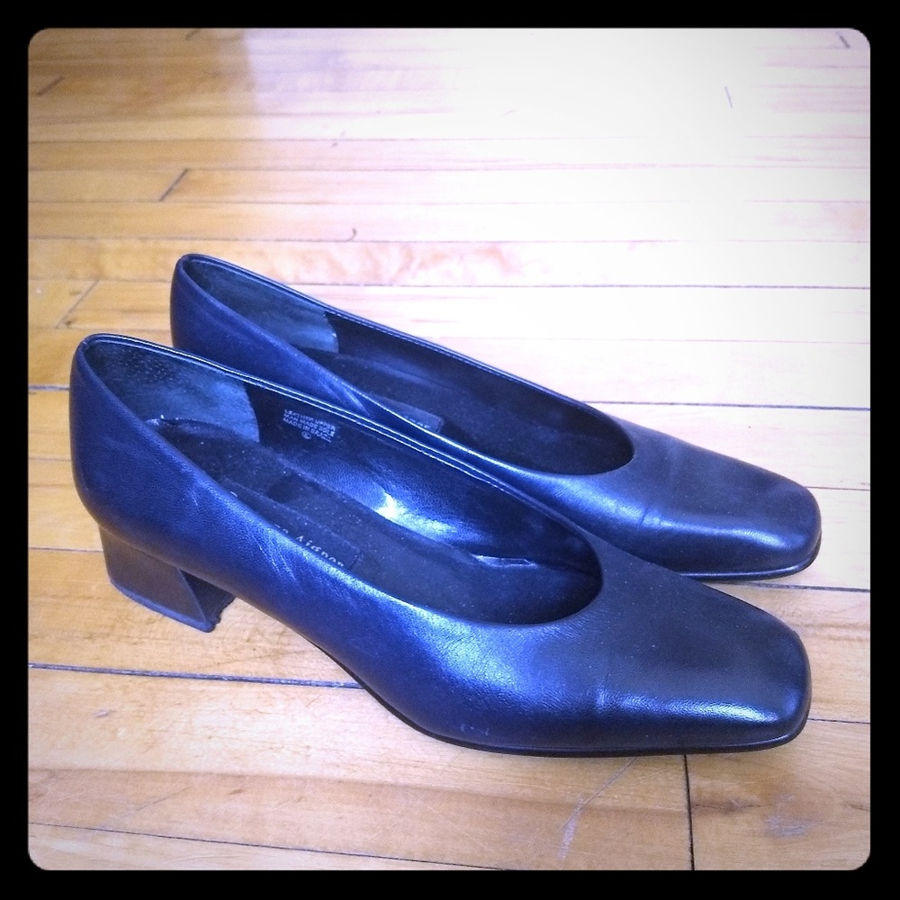 Etienne Aigner, all leather, Sarah II 7N Shoes